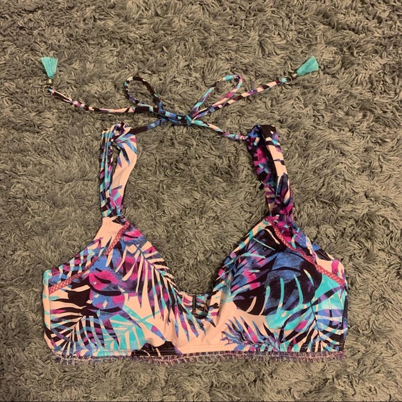 Altar'd State Other - Altar’d State bikini top